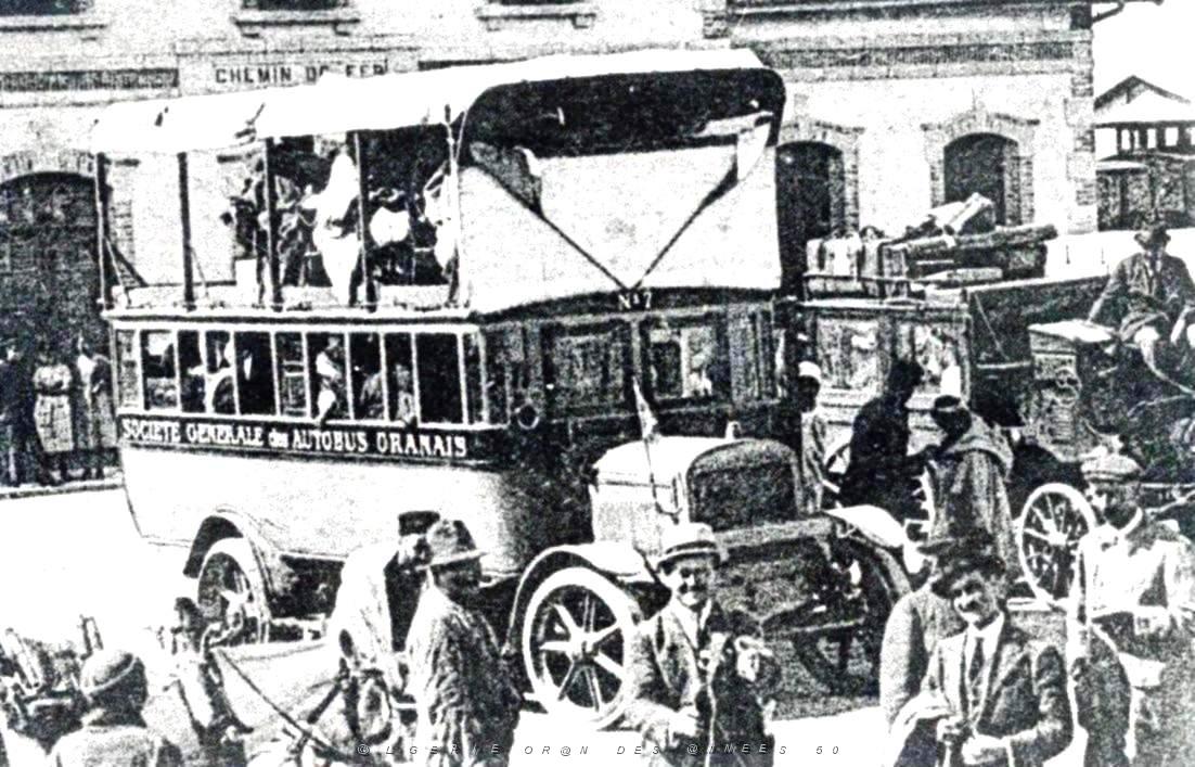 Oran- SDV- 5100 autobus.jpg